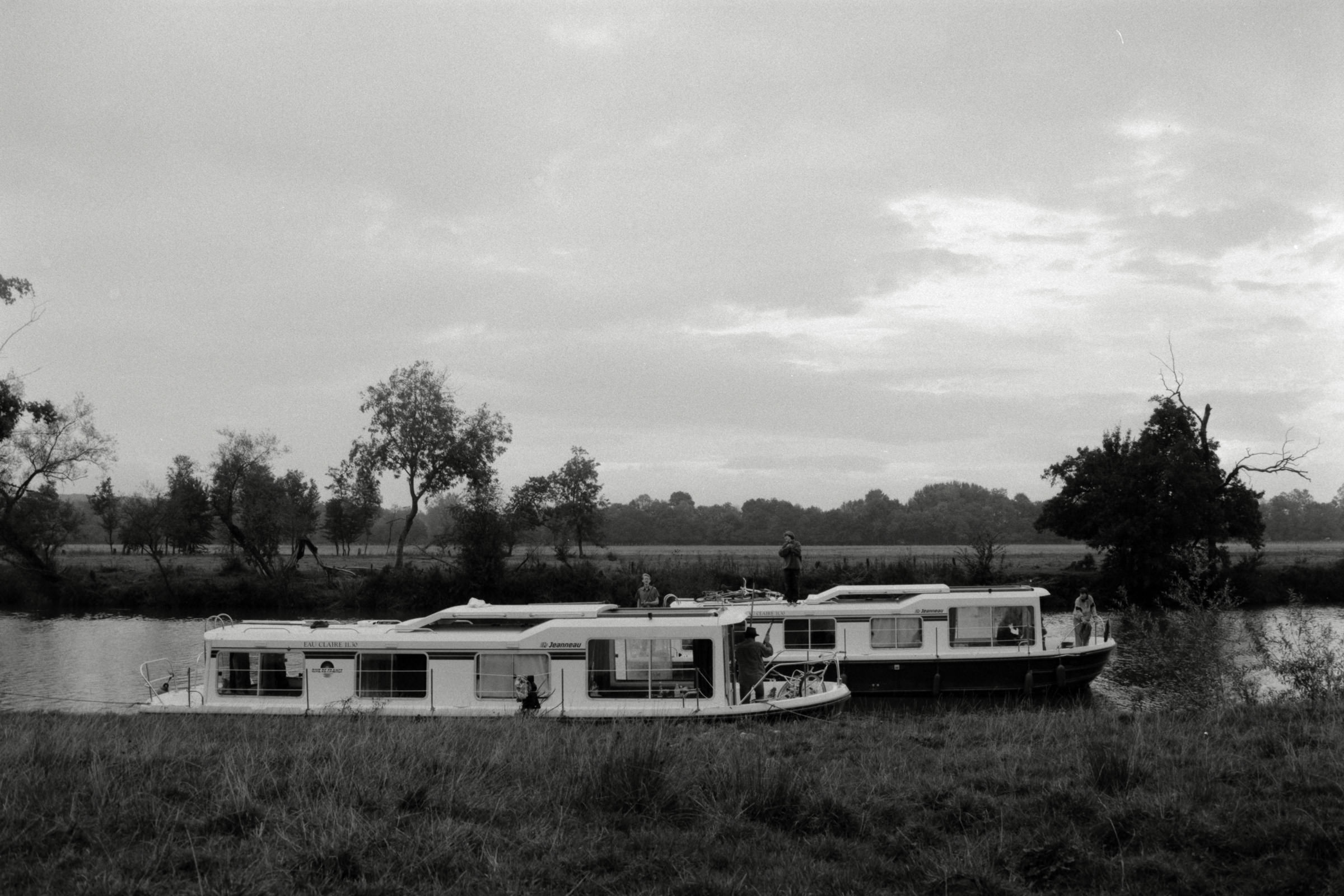 AHP F1990 09 005 sc250506 img25 NLP